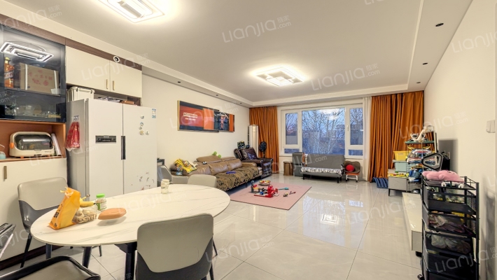 翡翠城二期二手房实景图