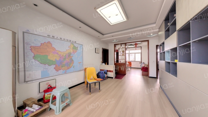 假日星城二手房实景图