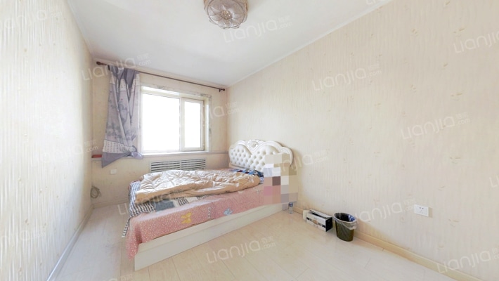 绿化小区二手房实景图