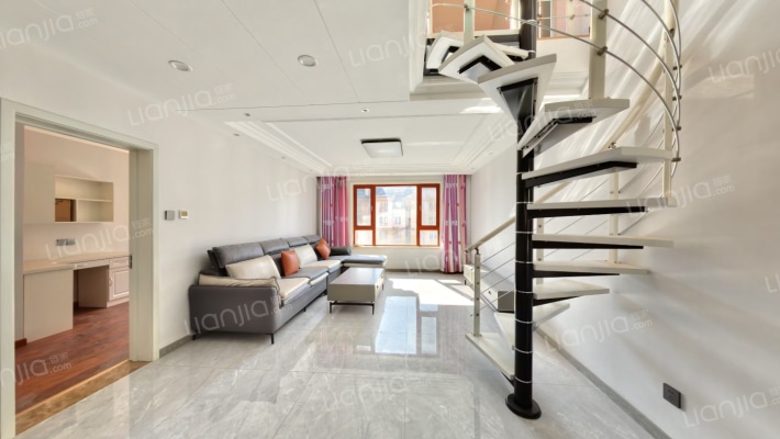 御园二手房实景图