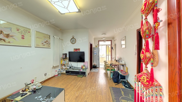 安装公司宿舍二手房实景图