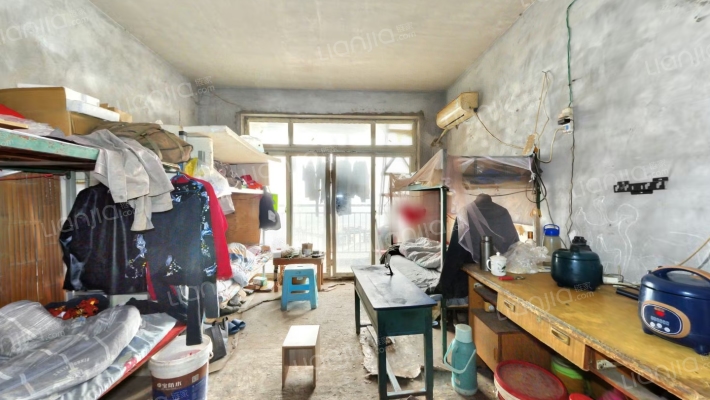 教职工经适房二手房实景图