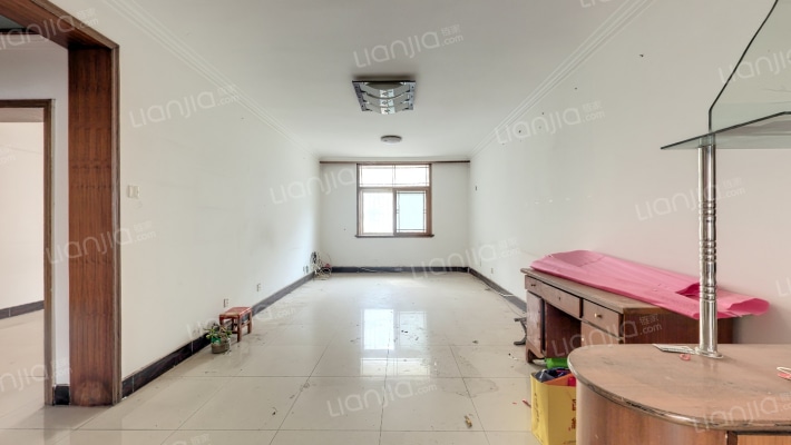 商务局宿舍二手房实景图