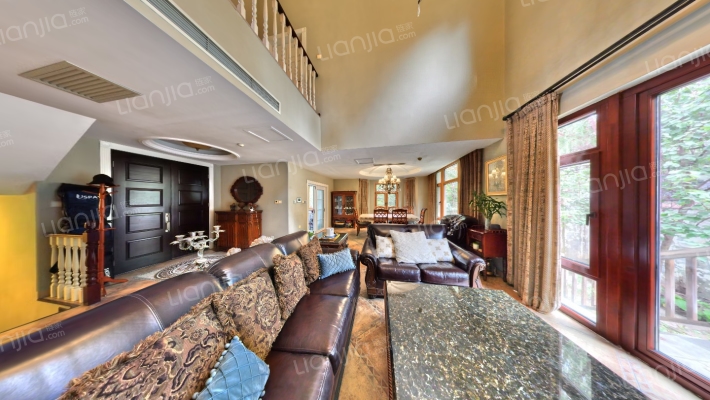 保利垄上二区二手房实景图