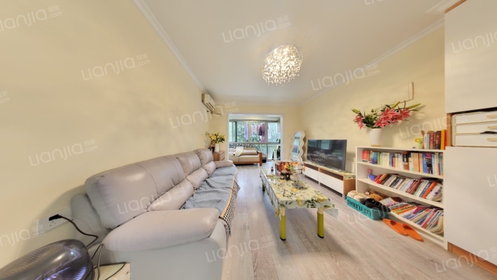 鹏瑞仙桐雅轩罗湖区二手房实景图