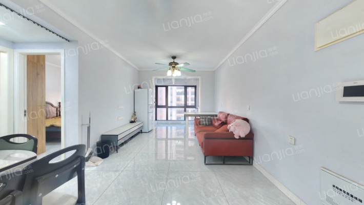 金地格林小城四期二手房实景图