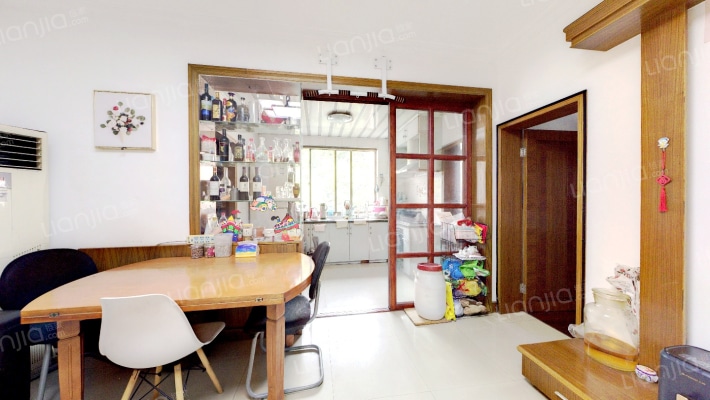 镬子山社区龙浦街二手房实景图