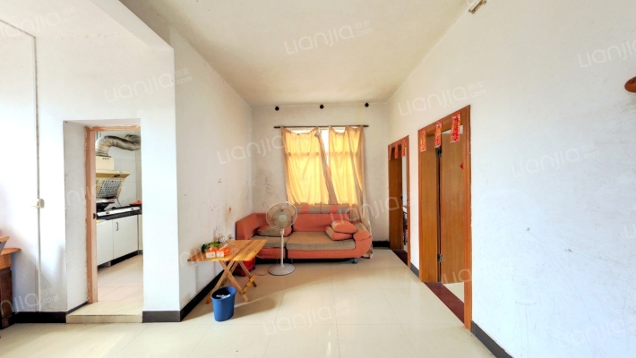 渔业基地宿舍二手房实景图