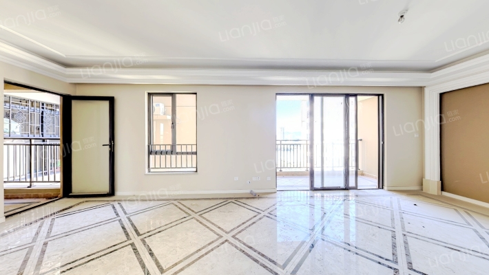 同创滨江二手房实景图