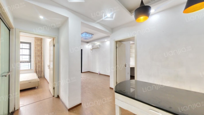 名城8090二手房实景图