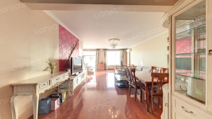 米兰花园二手房实景图