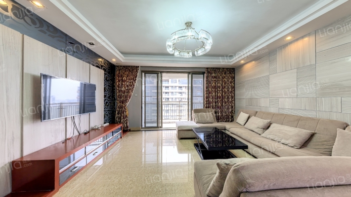 世纪豪庭二手房实景图