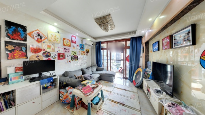 泊郡雅苑二手房实景图