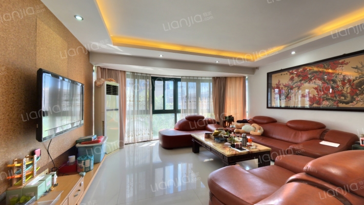 东城名苑二手房实景图