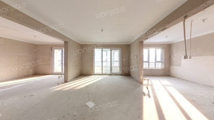 招商依云水岸二手房实景图