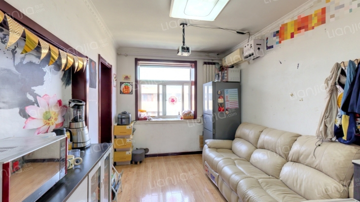 晶颖佳苑二手房实景图