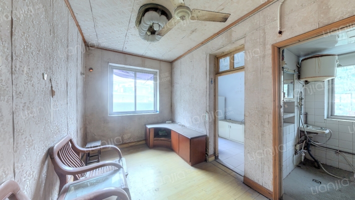 迎宾路二手房实景图