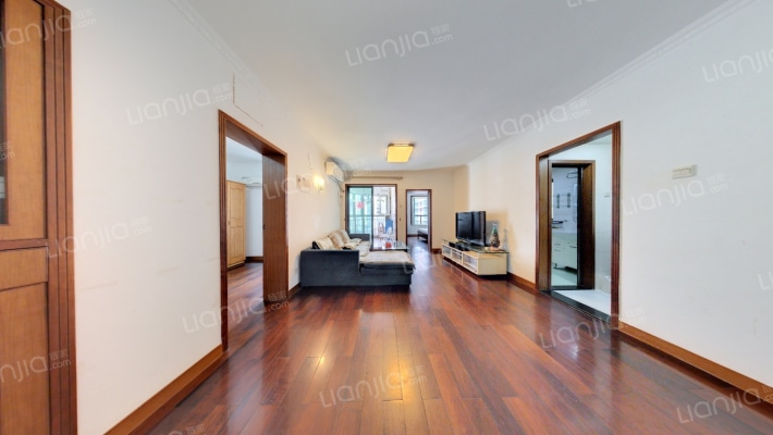 南粤明珠海洋之心二手房实景图