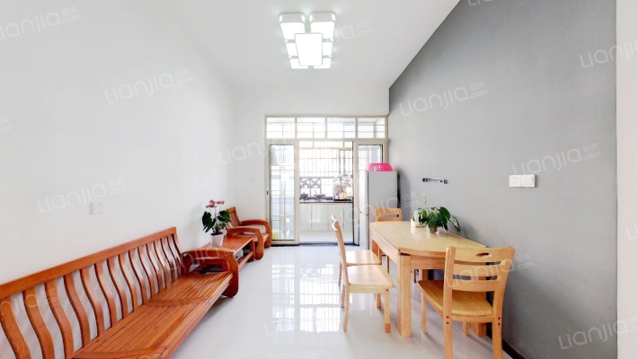 解放路物资局宿舍二手房实景图