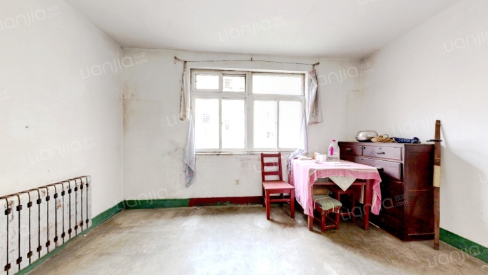 台西四路二手房实景图