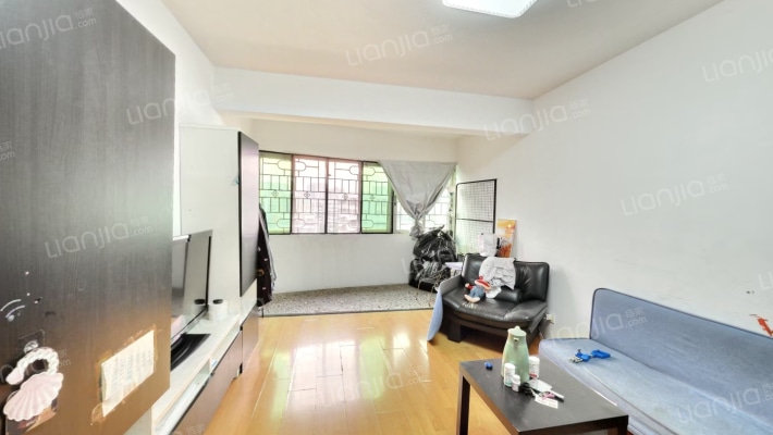 南洲花苑东区二手房实景图