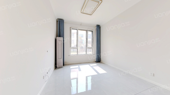 海信红岛府二手房实景图