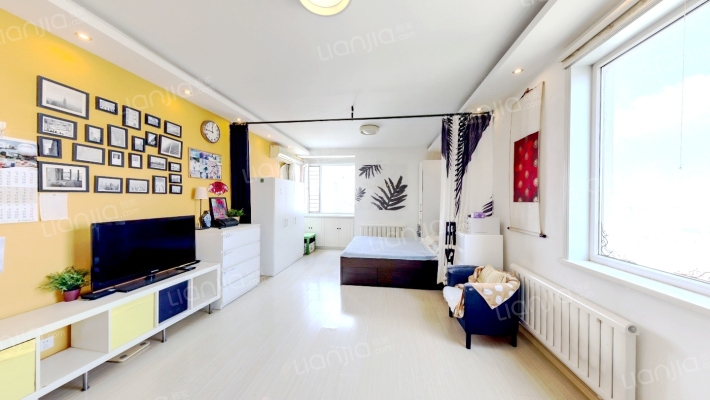 泉水人家幸福里二手房实景图