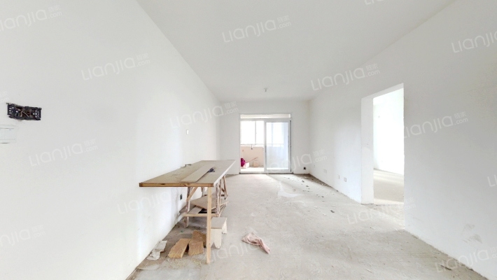 长虹世纪荣廷三期二手房实景图