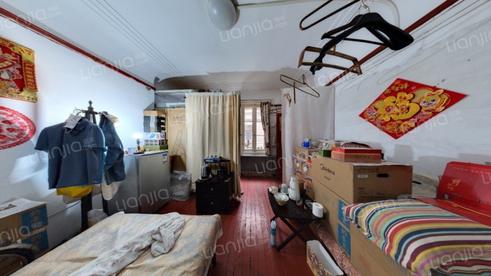 华卫里二手房实景图