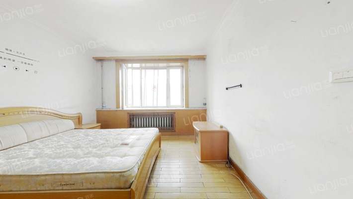 卫星路二手房实景图