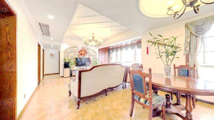 鹭湖宫八区E组团西区二手房实景图