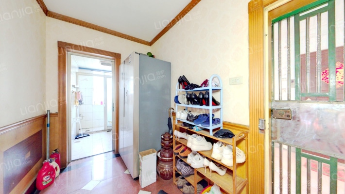 任家塔小区二手房实景图