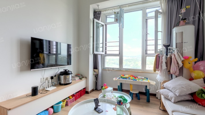 中天城市之门二手房实景图