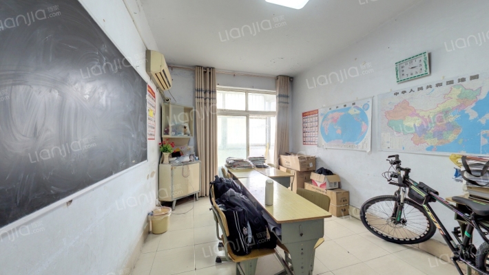 桐柏路26号院二手房实景图