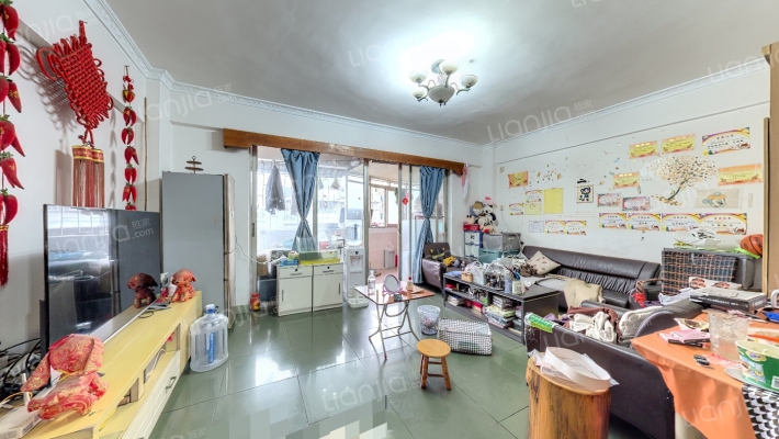 亨达花园二手房实景图