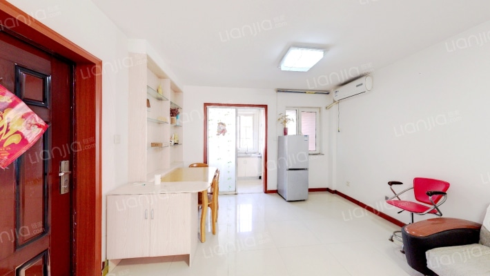 香槟小镇二手房实景图