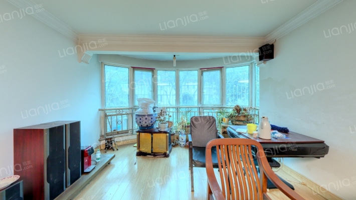 四喜巷工人村院落二手房实景图