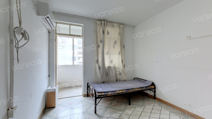 凤凰西街116号二手房实景图