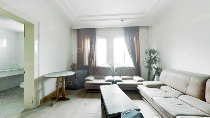 西郊花苑二手房实景图