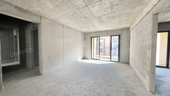 龙湖天宸原著花园二手房实景图