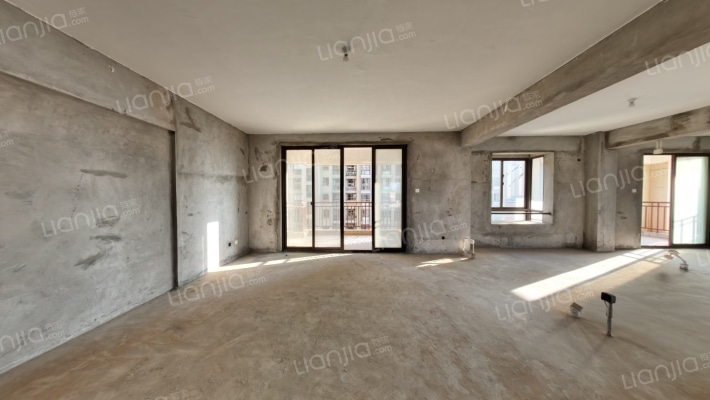 泰禾华侨城二手房实景图