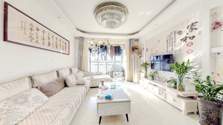 领城蔚然里南院二手房实景图