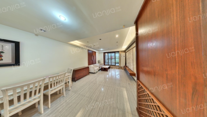 金地嘉年华城A区二手房实景图