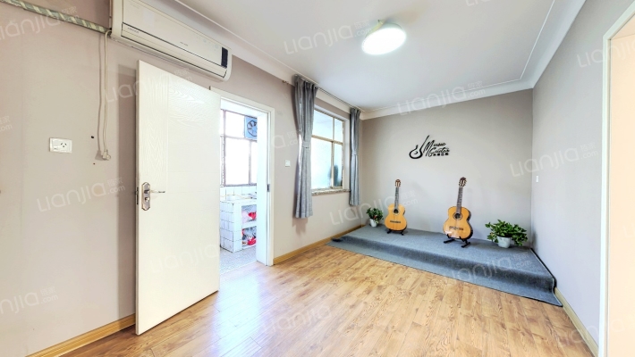 颖河路87号二手房实景图