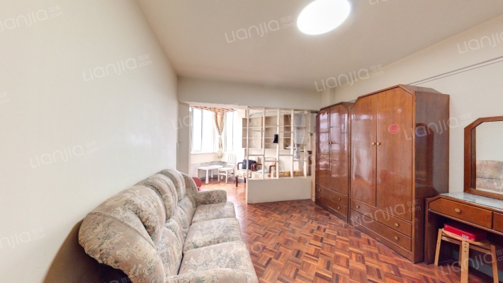 华东化工大厦二手房实景图