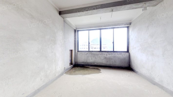 临嘉公寓二手房实景图