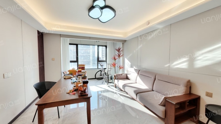 万科时代之光二手房实景图