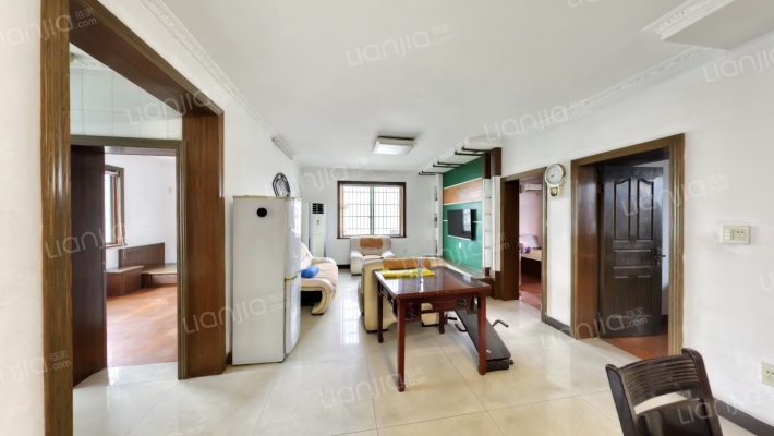 上高里二手房实景图