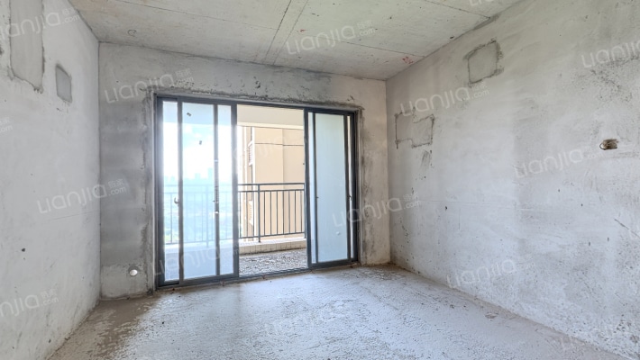 汇显城市公园二手房实景图