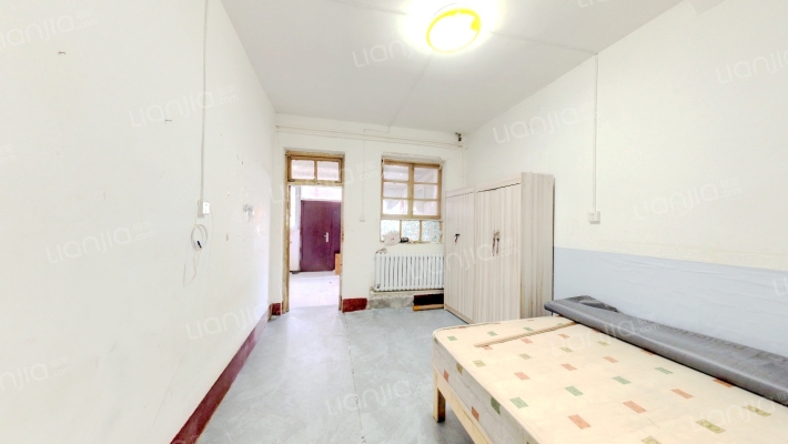 网通宿舍二手房实景图